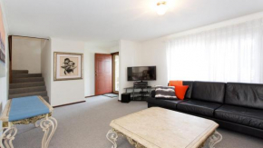 Spacious City Townhouse close to Burswood